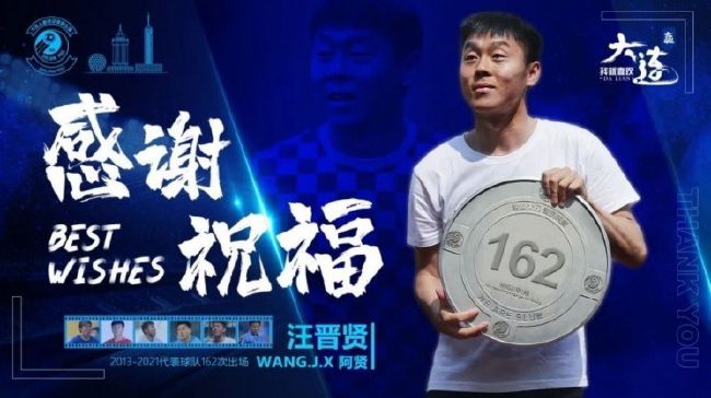愁云暗澹的华盛顿市，一幢通俗公寓内，独身妈妈克莉丝（艾伦·鲍斯汀 Ellen Burstyn 饰）和女儿芮根糊口于此。但是近一段时候，克莉丝却被女儿各种奇异的举止熬煎得焦躁不胜。芮根的行动举止奇异，悬殊凡人。克莉丝带她求医问卜，终无所获，乃至精力科大夫也一筹莫展。万般无 奈之下，几近失望的母亲乞助于莫林神甫（马克斯·冯·西多 Max von Sydow 饰），一个有着丰硕驱魔经验的老者。可骇的夜晚，神甫与躲身少女体内的恶魔睁开连番较劲。这是一个注定让无数人长生难忘的恶魔之夜……本片由William Batty按照1949年一路真实的驱魔事务创作的小说改编，荣获奥斯卡金像奖最好混音奖和最好改编脚本奖。
